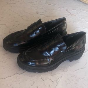 Black patent leather zara loafers